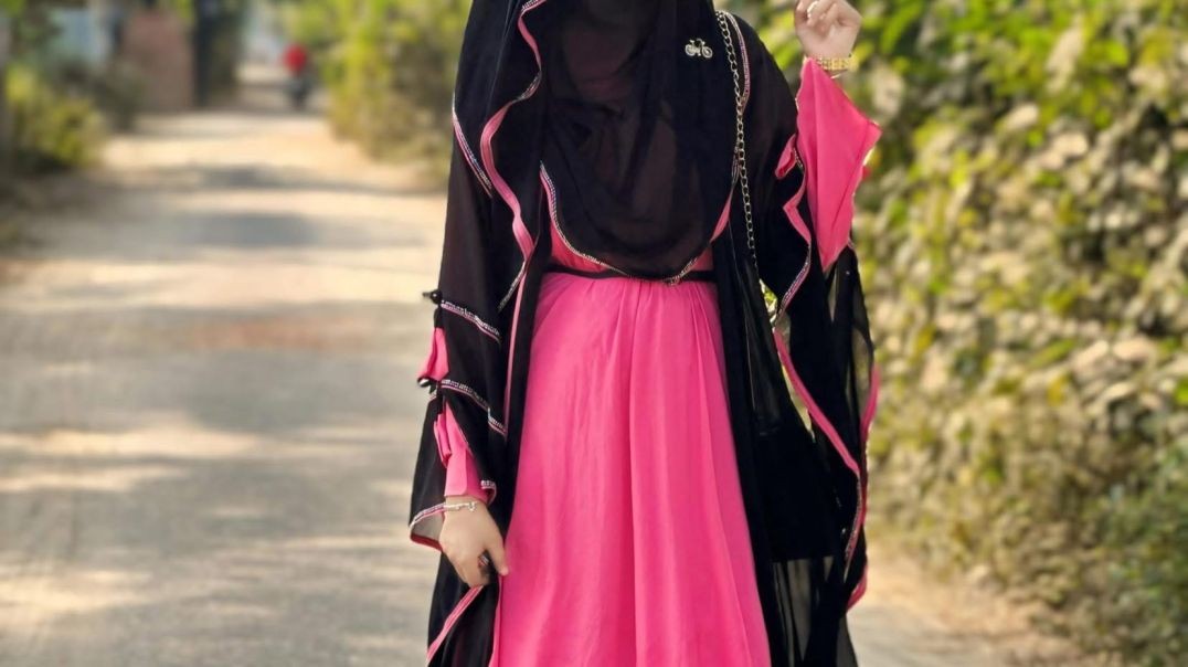 “মানুষ তখনই বদলায় না, আসল রূপ তখনই দেখায়—যখন তোমার কিছুই আর দেওয়ার নেই।”